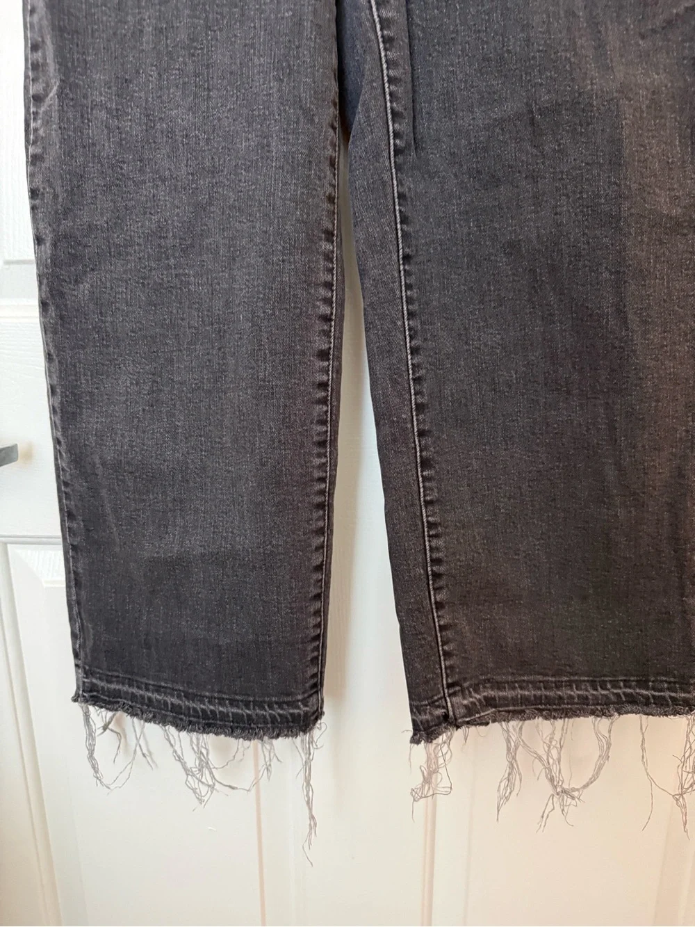 Levi's Black Wide-Leg Raw Hem Jeans